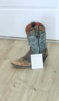 BootSHOK IS IN STOCK AND READY TO SHIP !! #Sneakerheads #ShoeDivas #ClosetDivas